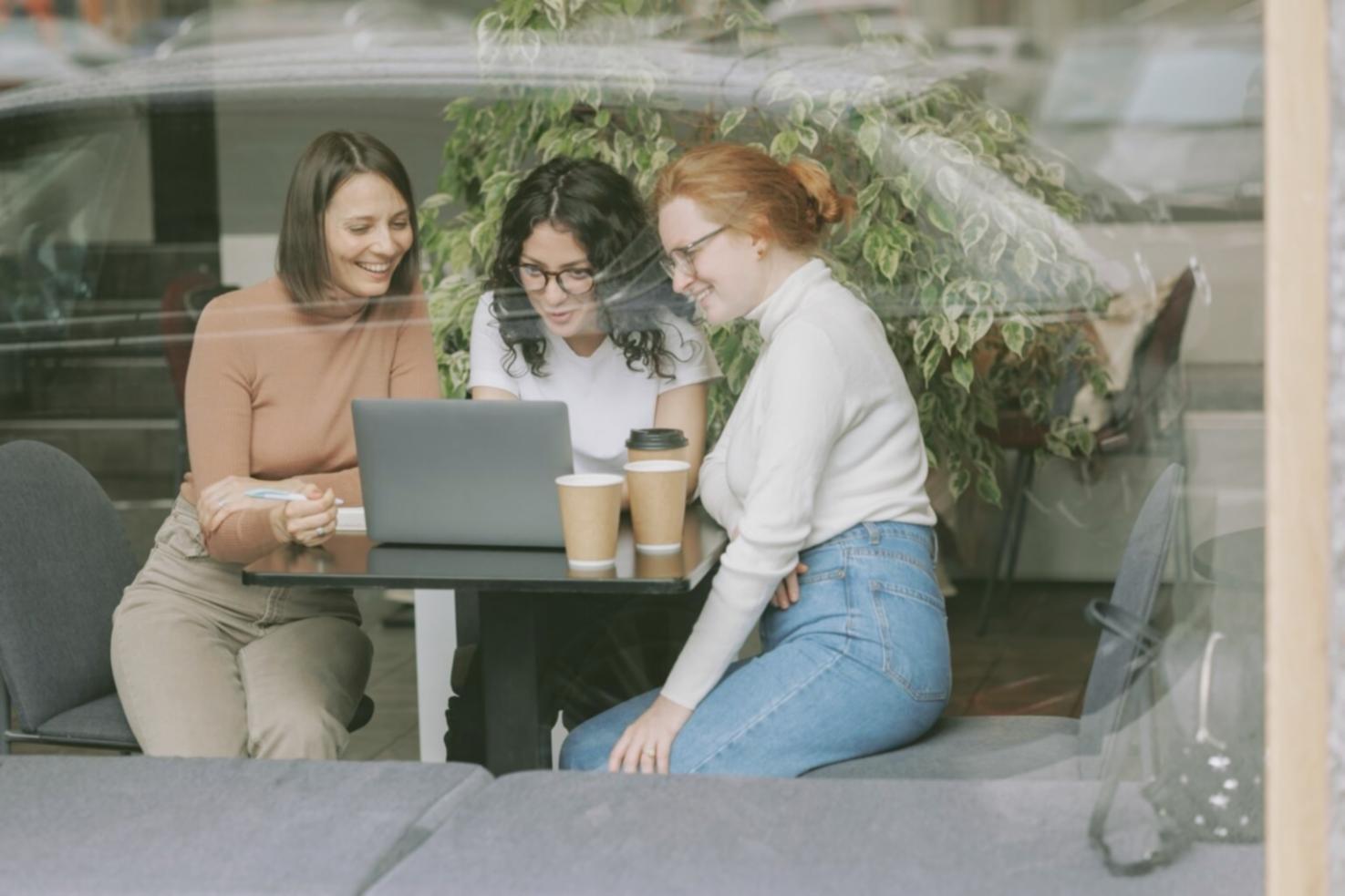 Teamwork och samarbete kring löneadministration och HR-processer